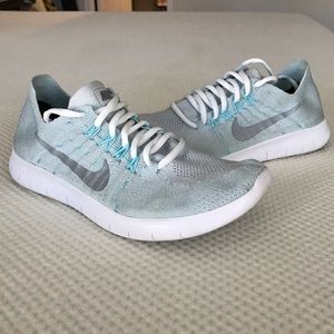 Women’s Nike Flyknit Running shoes